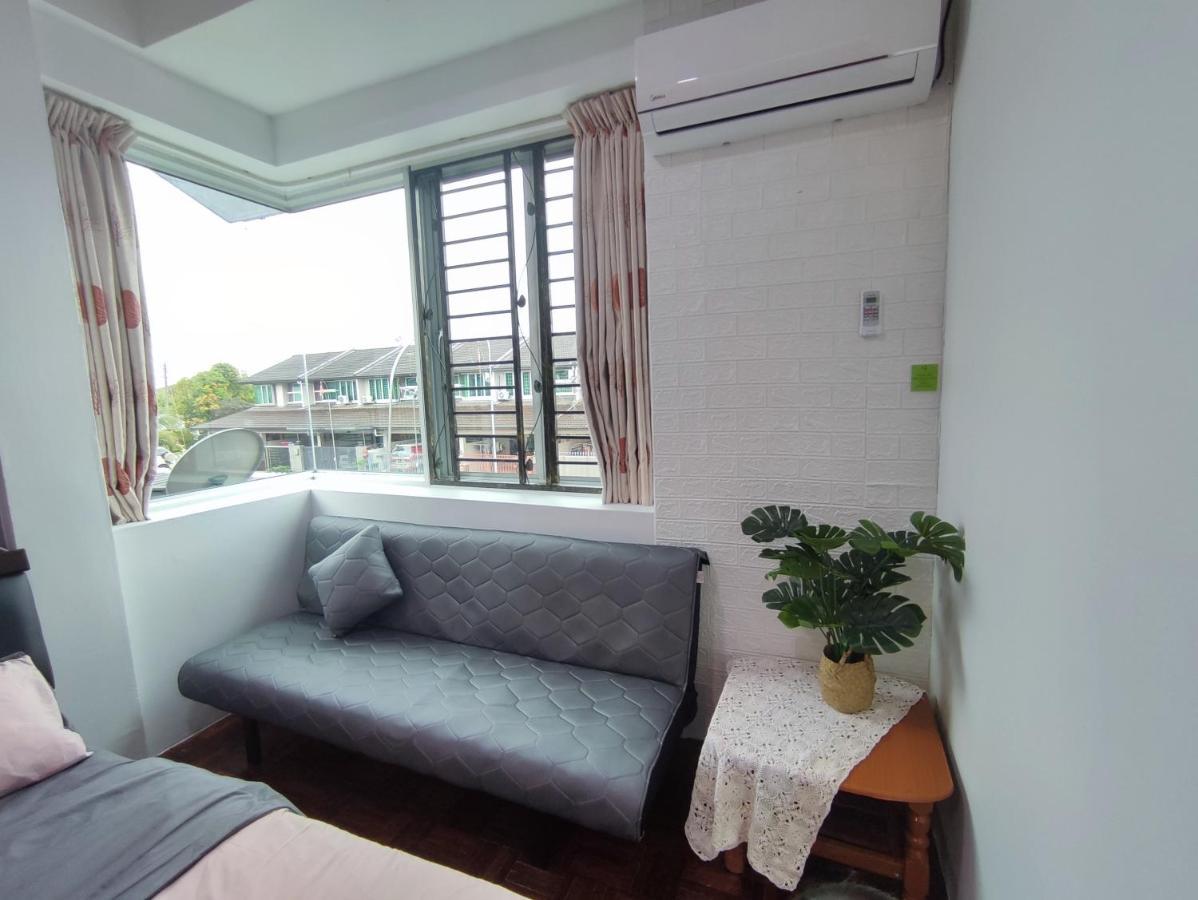 Kelly Homestay Sibu Exterior foto